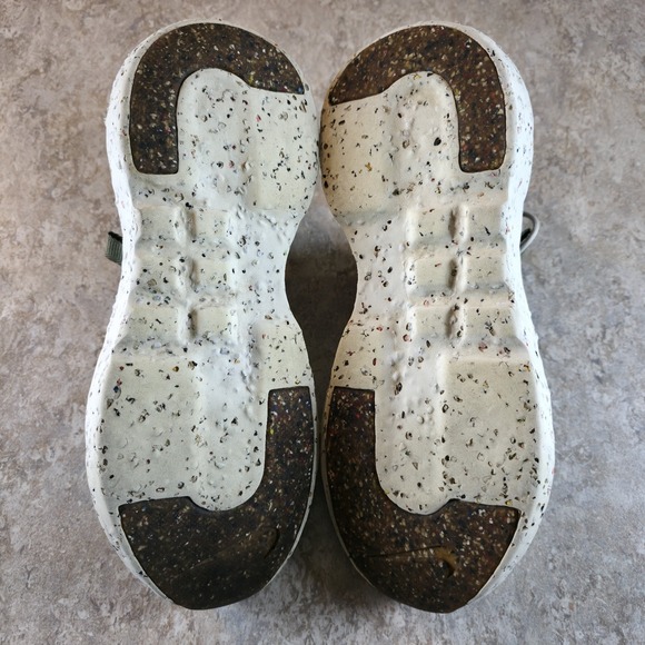 Nike Mens Crater Impact DB2477-300 Green Running Shoes Size 8.5 * Barely Worn.